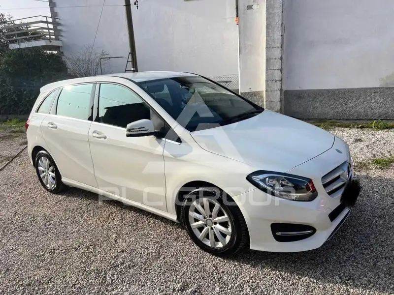 2016 Mercedes Benz B 180