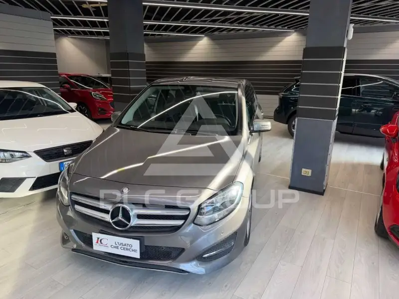 2016 Mercedes Benz B 180