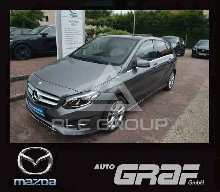 2016 Mercedes Benz B 220