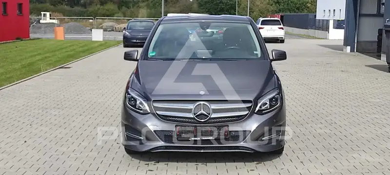 2016 Mercedes Benz B 220