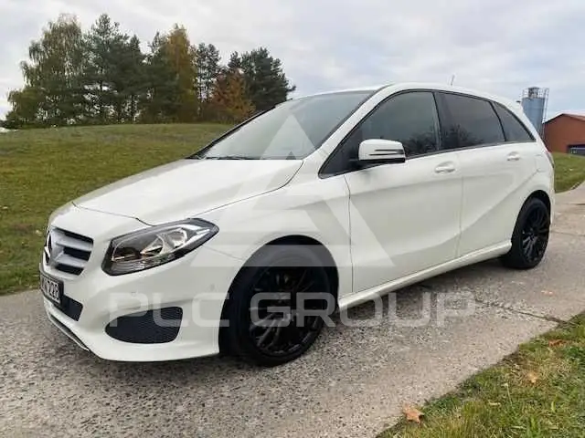 2016 Mercedes Benz B 220