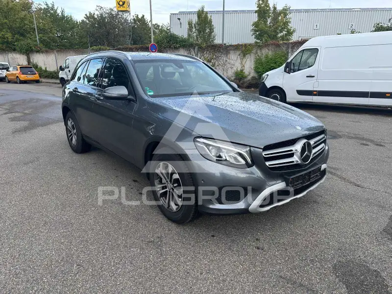 2016 Mercedes Benz GLC 220