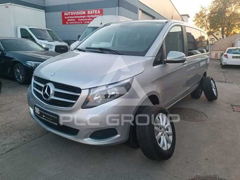 2016 Mercedes Benz V 200