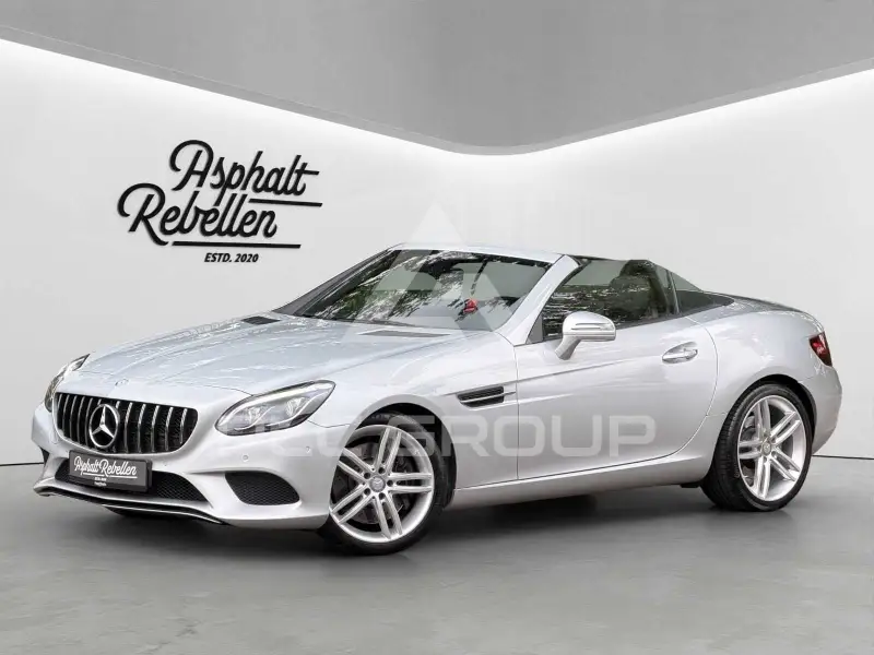 2016 Mercedes Benz SLC 180