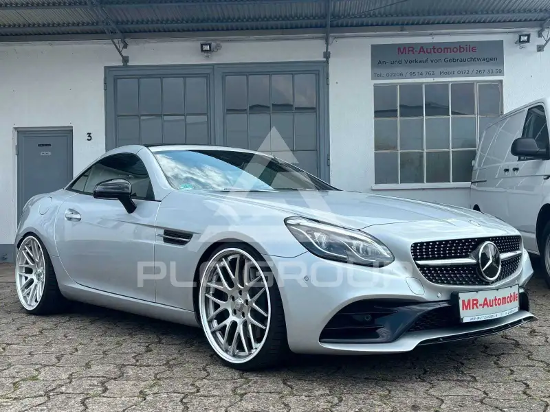 2016 Mercedes Benz SLC 300