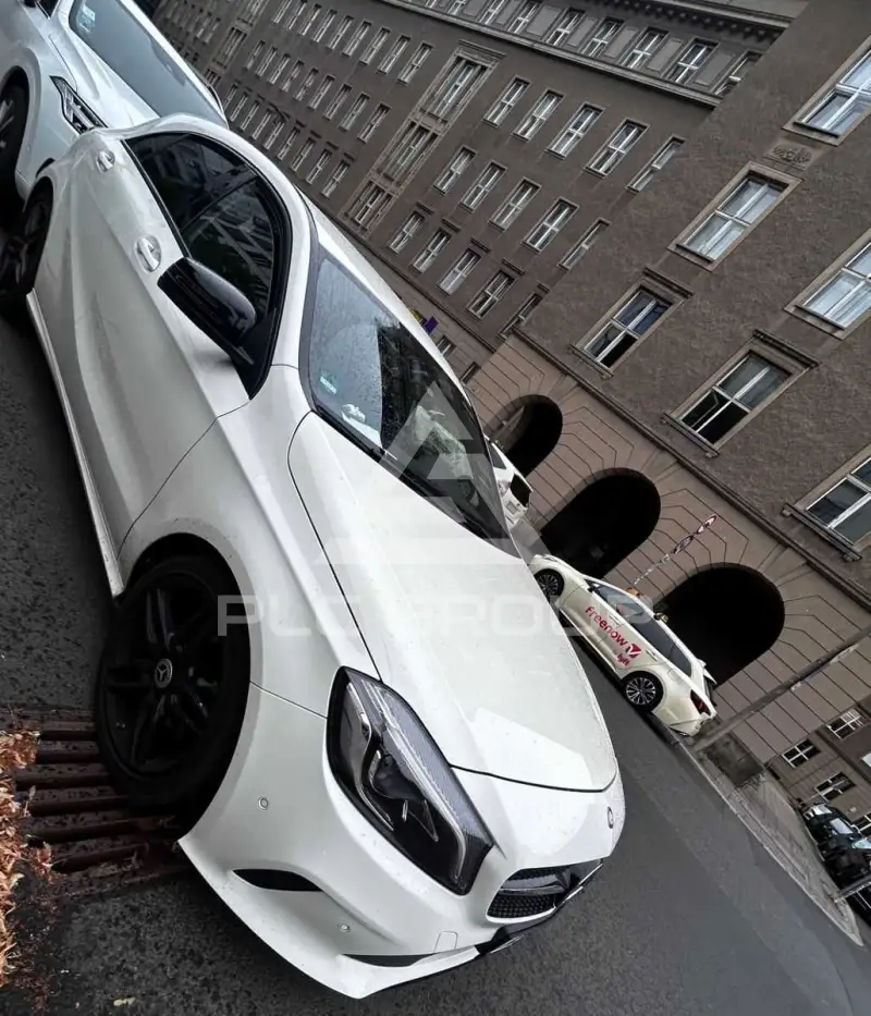 2016 Mercedes Benz A 220