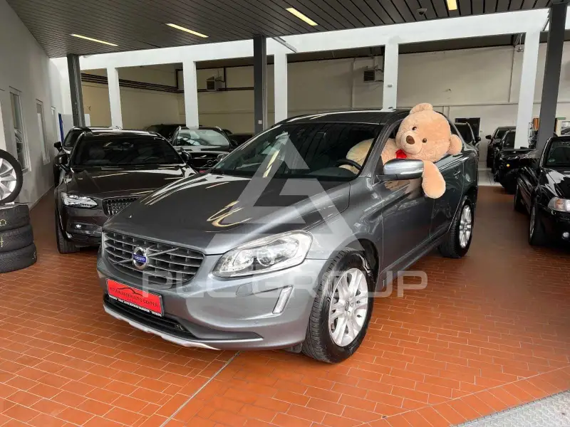 2016 Volvo XC60