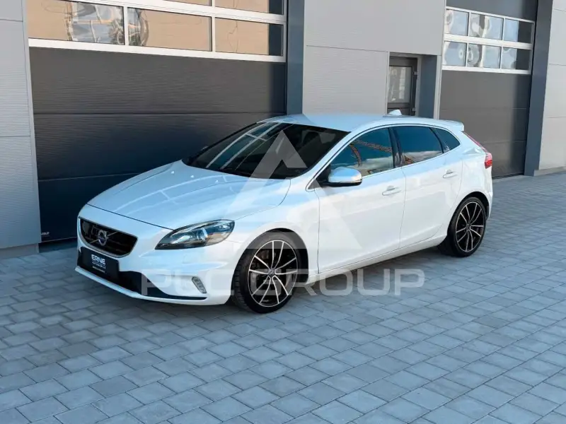 2016 Volvo V40