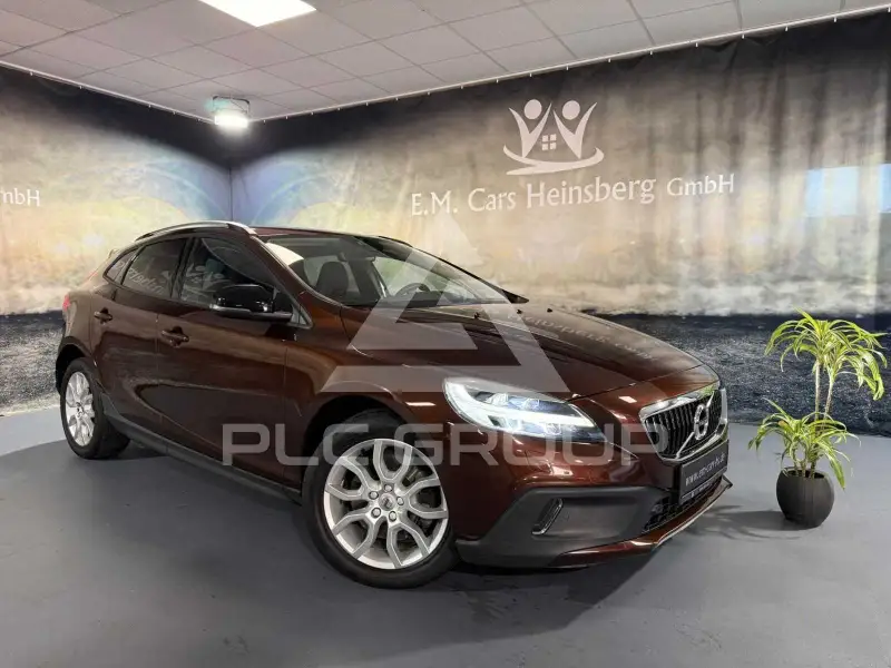 2016 Volvo V40