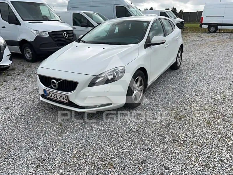 2016 Volvo V40