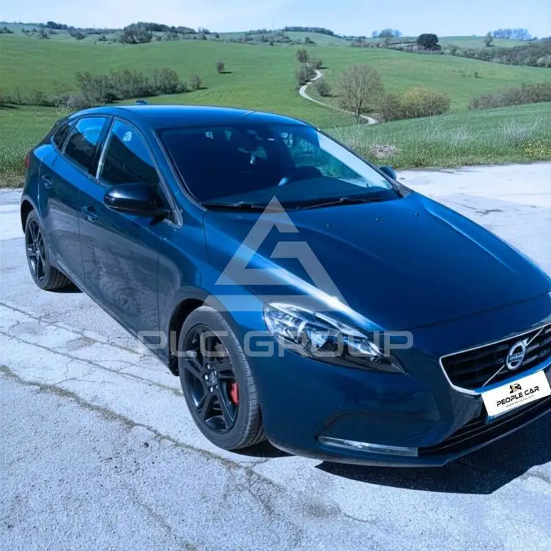 2016 Volvo V40