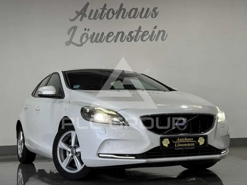 2016 Volvo V40