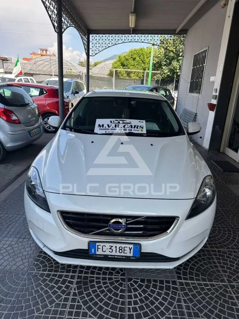 2016 Volvo V40