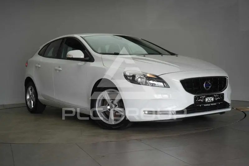 2016 Volvo V40