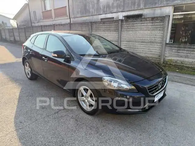 2016 Volvo V40