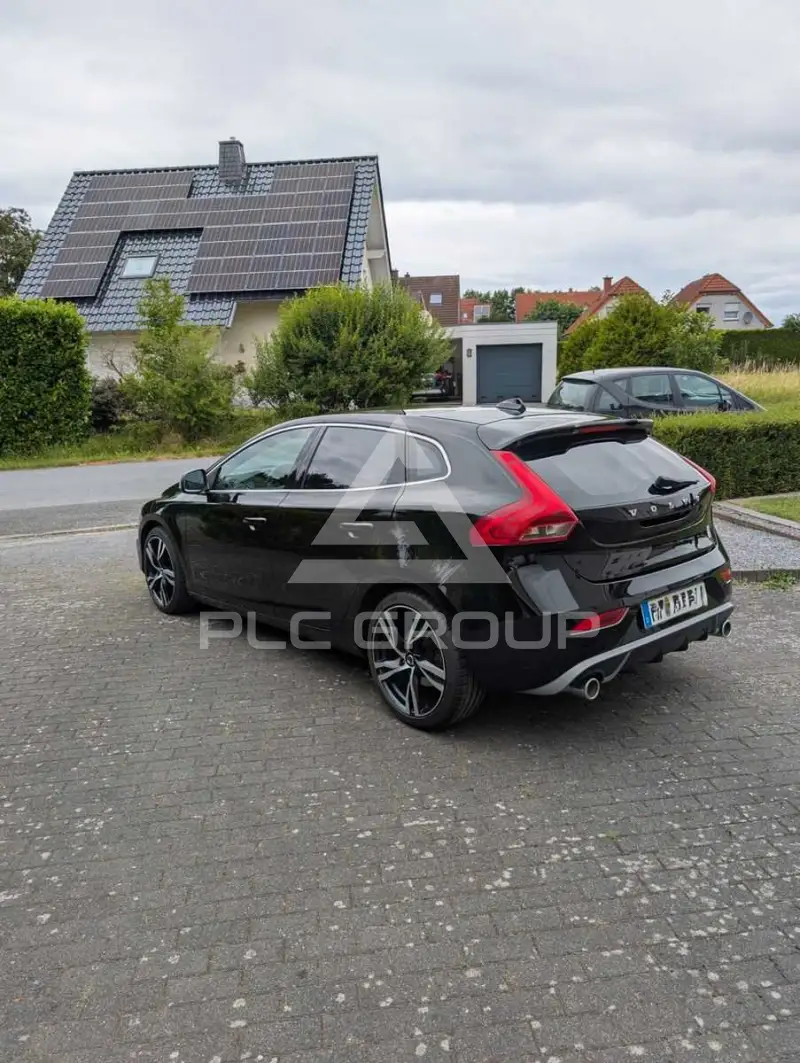 2016 Volvo V40