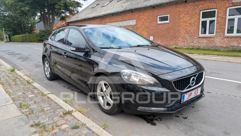 2016 Volvo V40