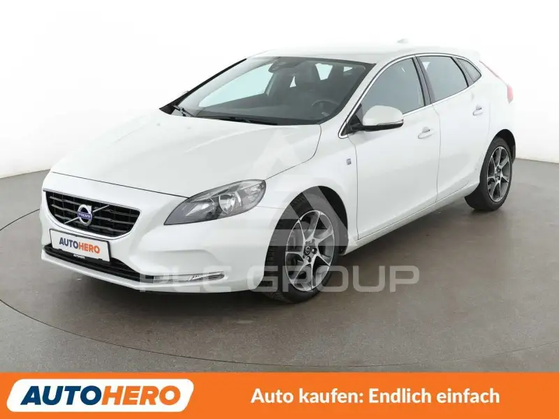 2016 Volvo V40