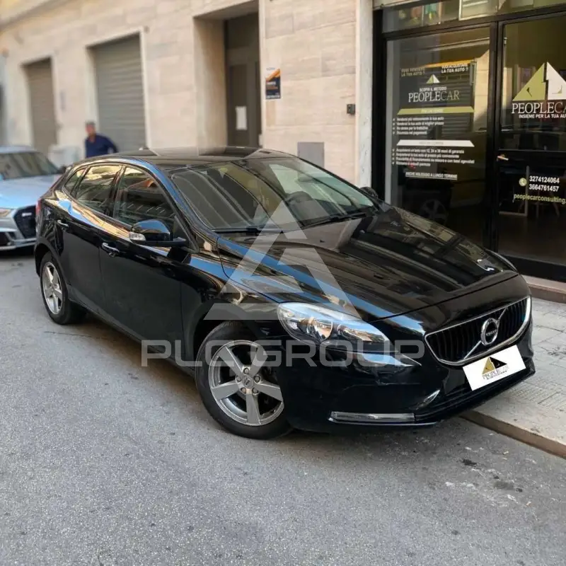 2016 Volvo V40