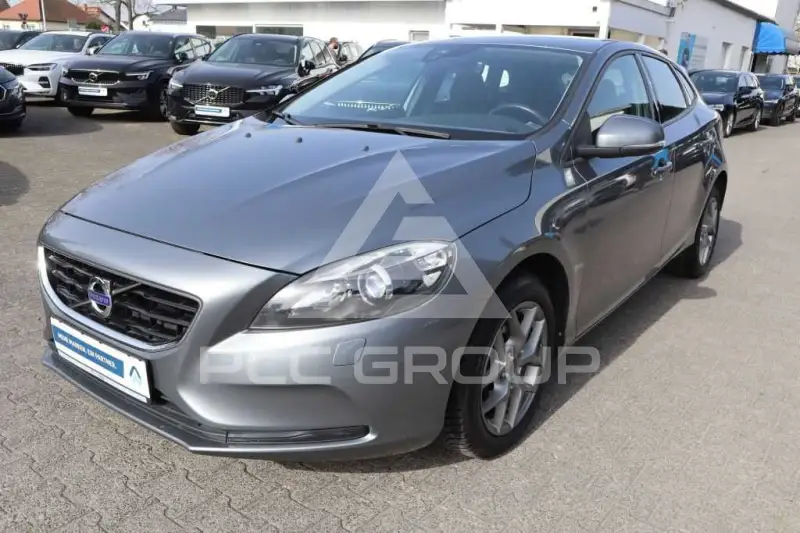 2016 Volvo V40