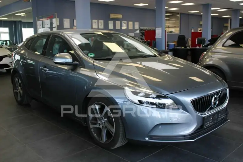 2016 Volvo V40