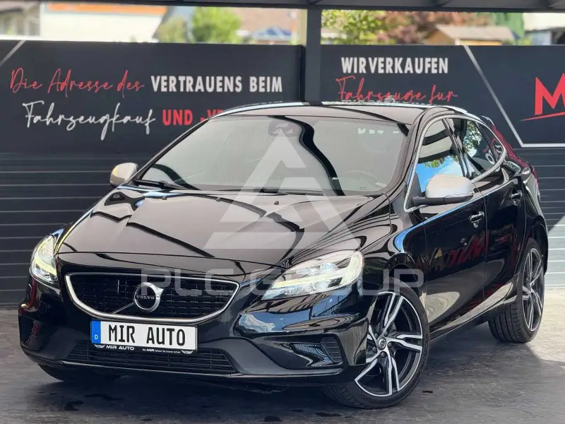 2016 Volvo V40
