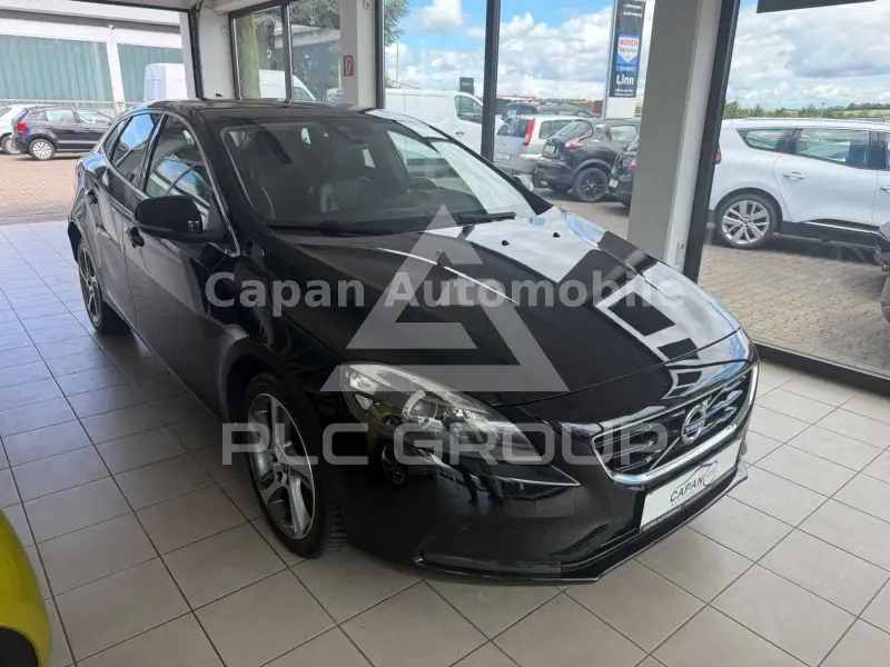 2016 Volvo V40