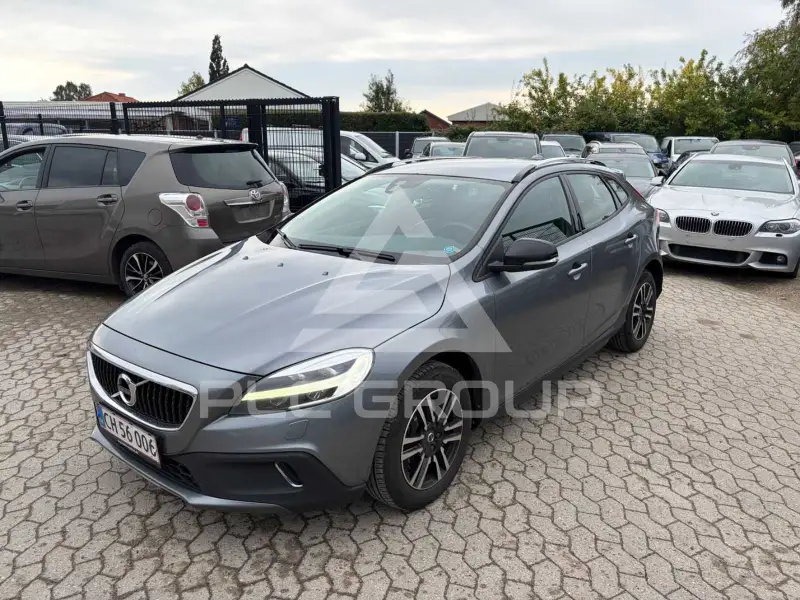 2016 Volvo V40