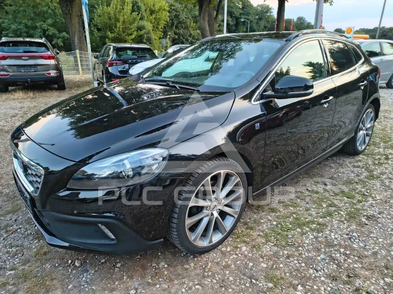 2016 Volvo V40