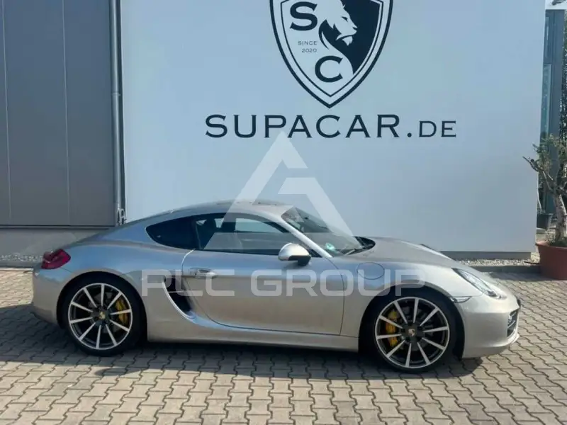2016 Porsche Cayman