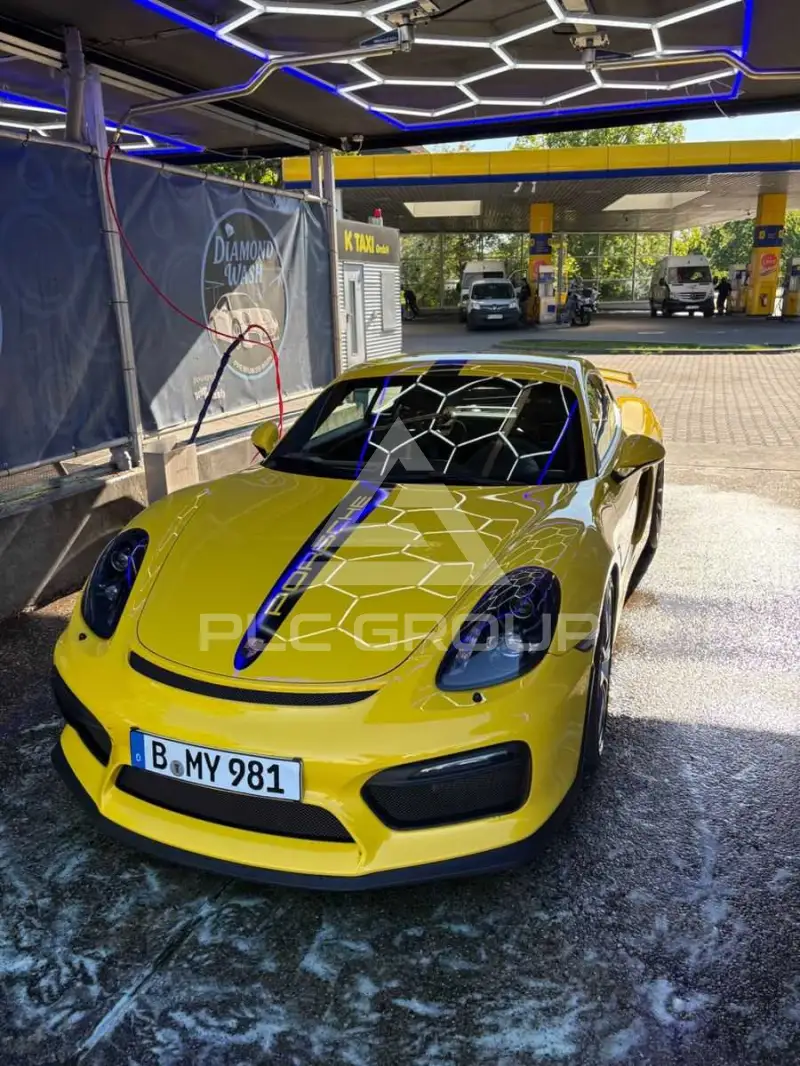 2016 Porsche Cayman