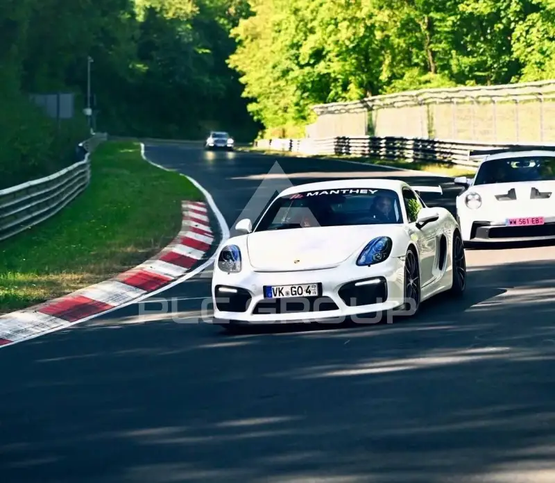 2016 Porsche Cayman