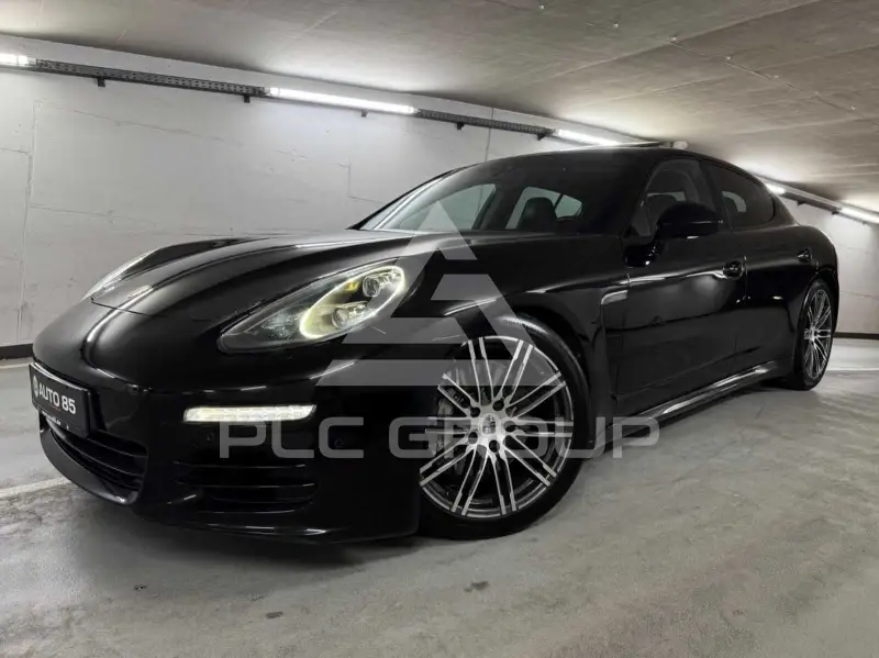 2016 Porsche Panamera