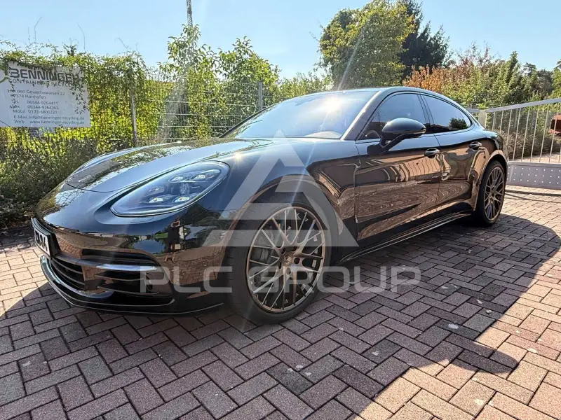 2016 Porsche Panamera