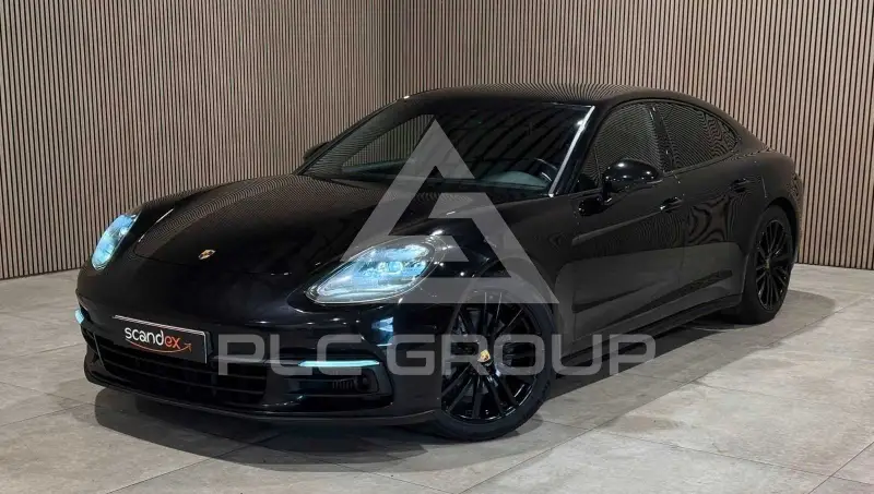 2016 Porsche Panamera