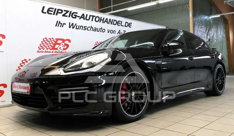 2016 Porsche Panamera