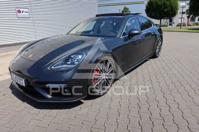 2016 Porsche Panamera