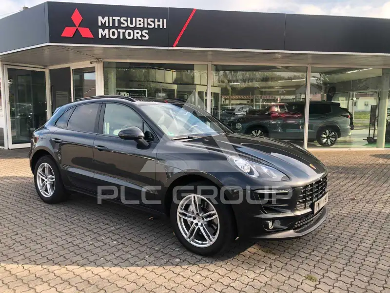 2016 Porsche MACAN