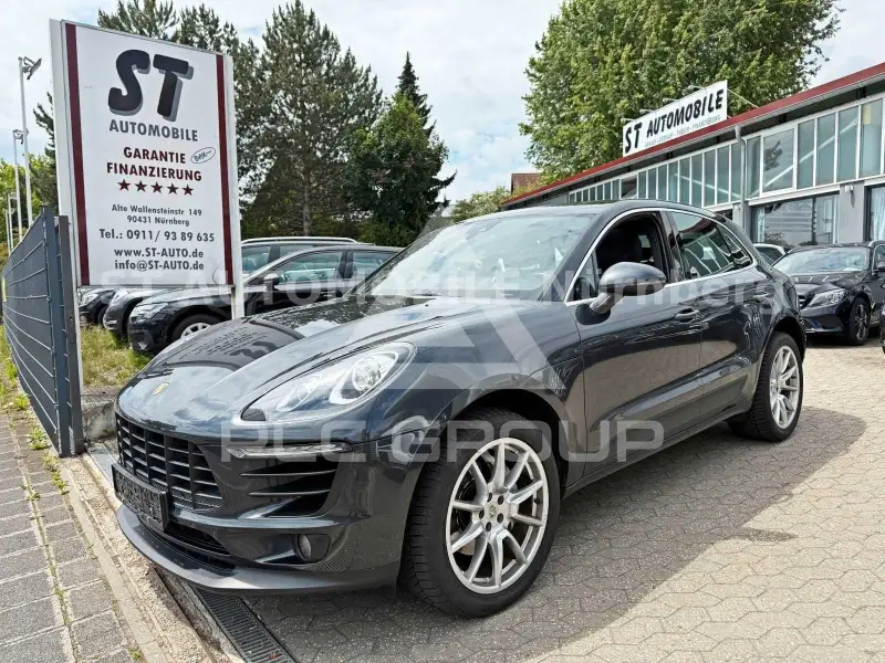 2016 Porsche MACAN