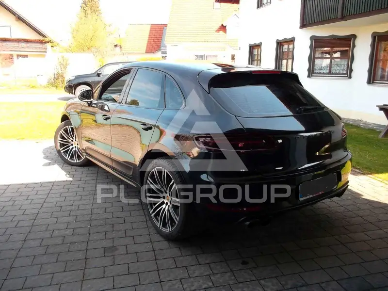 2016 Porsche MACAN