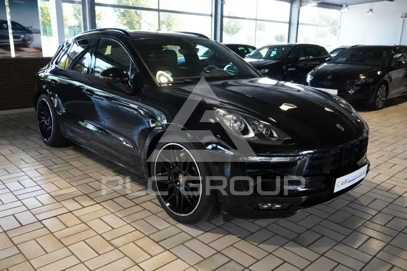 2016 Porsche MACAN