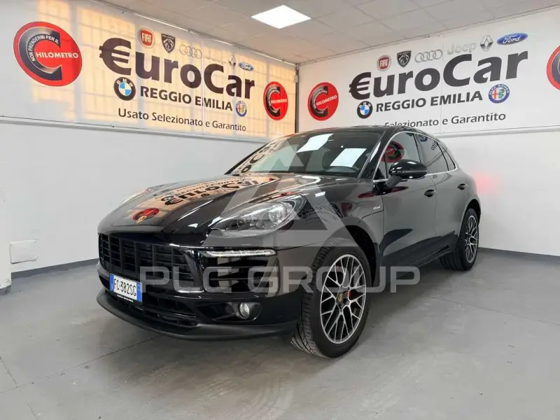 2016 Porsche MACAN