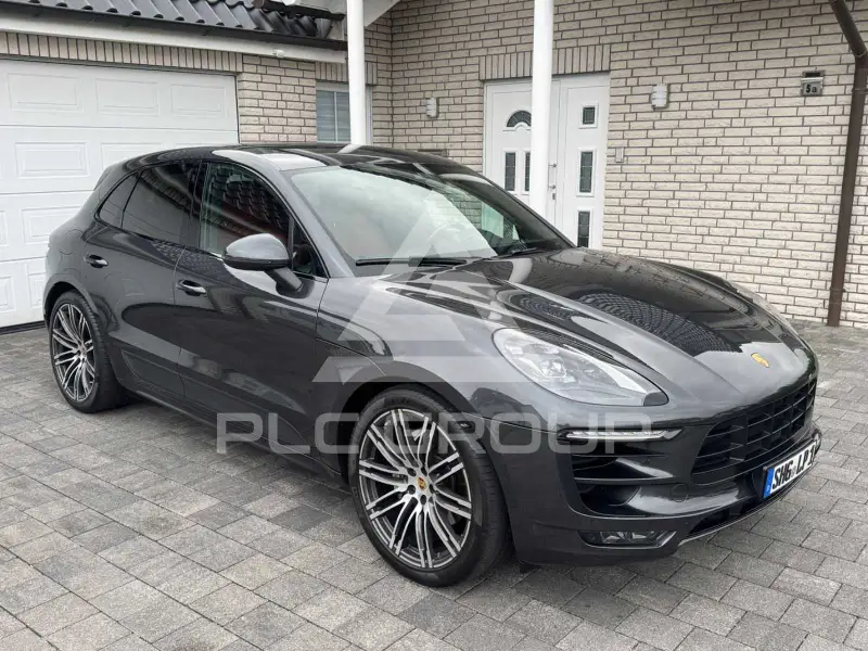 2016 Porsche MACAN