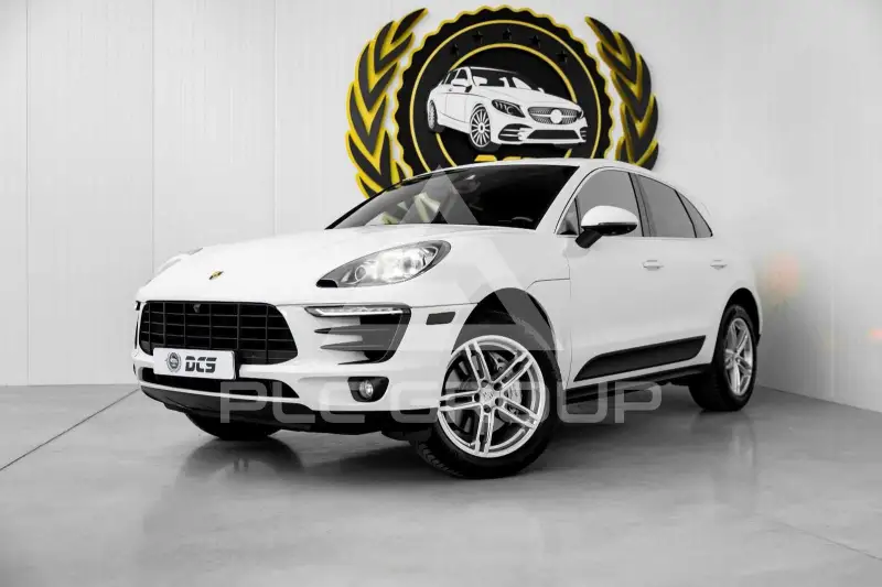 2016 Porsche MACAN