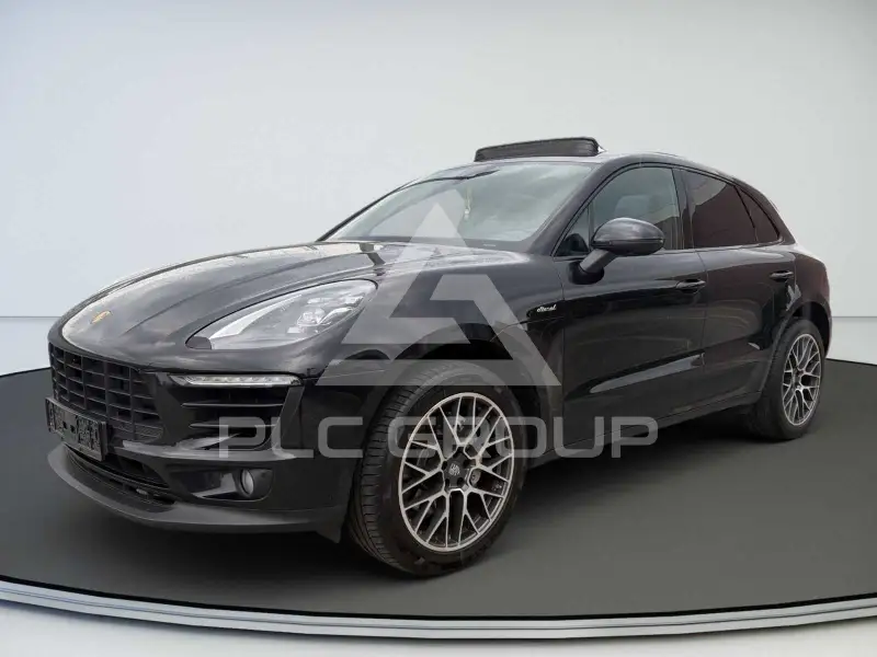 2016 Porsche MACAN