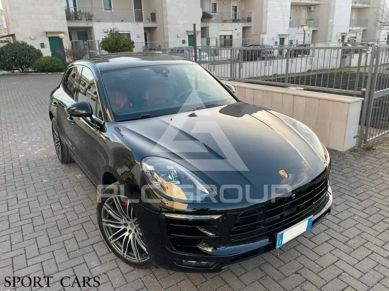 2016 Porsche MACAN
