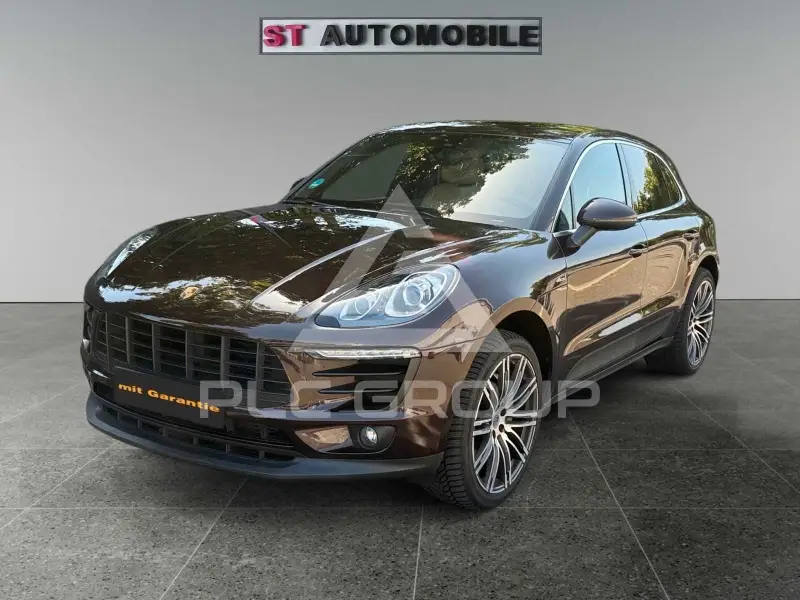 2016 Porsche MACAN