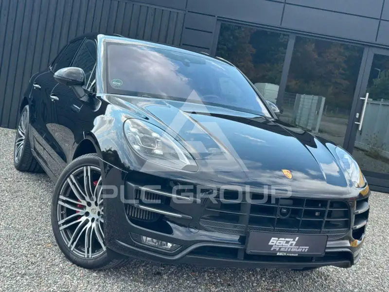 2016 Porsche MACAN