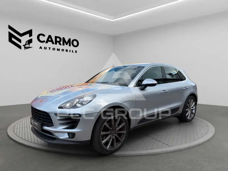 2016 Porsche MACAN