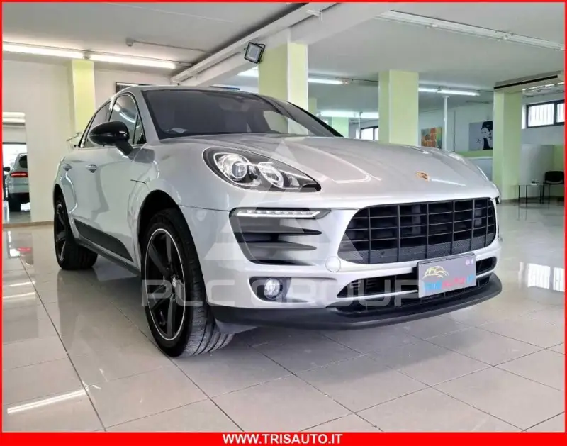 2016 Porsche MACAN